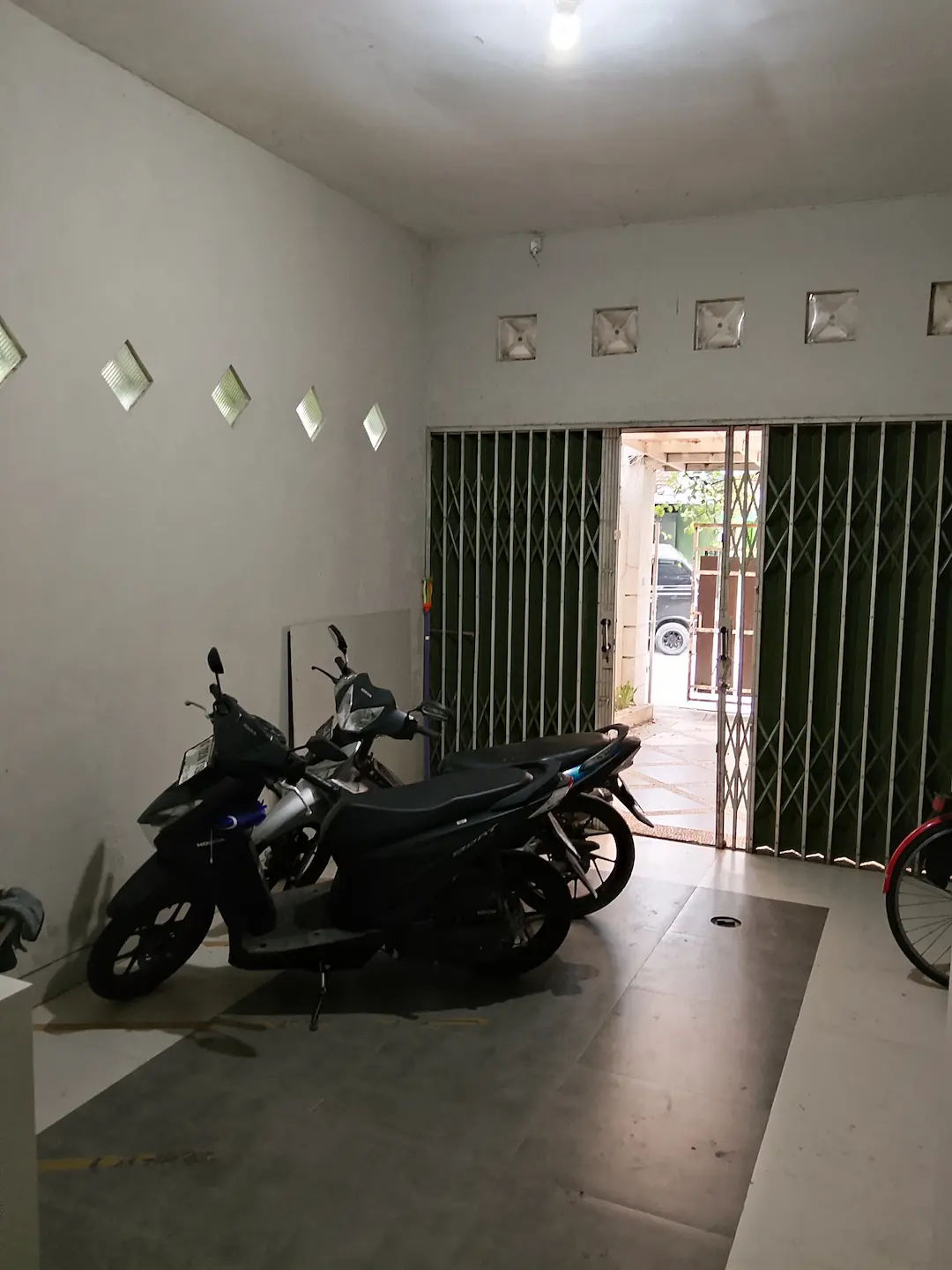 Garasi